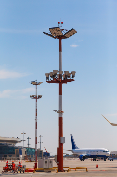 Postes Metálicos Galvanizados para Alumbrado Público